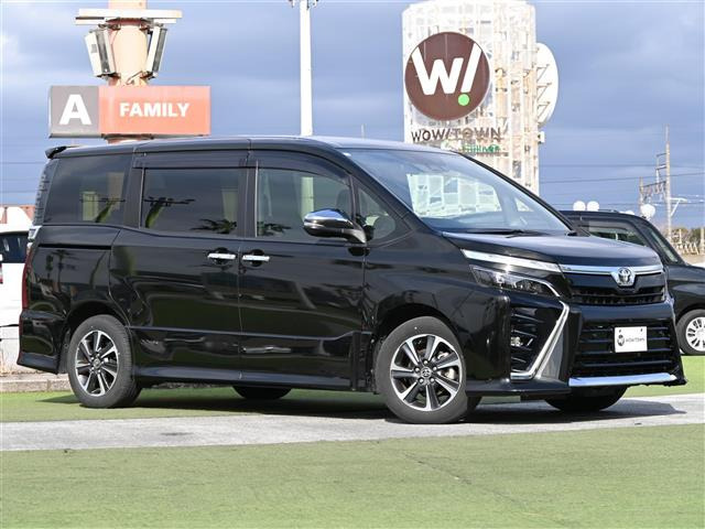 ヴォクシー 2.0 ZS 煌III 修復歴無し