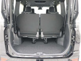 ラゲージスペースだって広々です!車種によっては床下収納やシートの折り畳み、またシートを動かして更にお荷物積めちゃいます♪