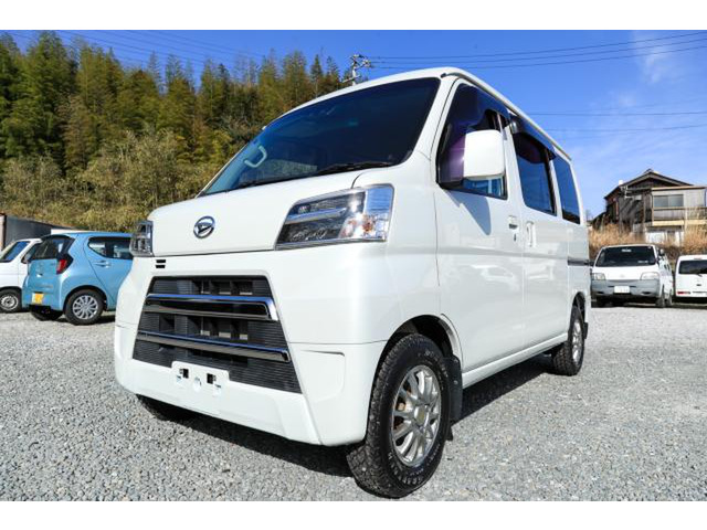 ダイハツ ハイゼットカーゴ 