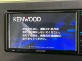 【ナビゲーション】目的地までしっかり案内してくれる使いやすいナビ。Bluetooth接続すればお持ちのスマホやMP3プレイヤーの音楽を再生可能!毎日の運転がさらに楽しくなります!!