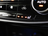 シートヒーター装備付き車!!座席に埋め込まれた電熱線によりシートを暖めることが出来る装備で、温められたシートは、寒い冬には最適です!!