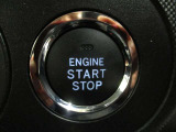 スマートキー付き♪プッシュスタートシステムを採用!スマートキーをカバンやポケットから取り出さずに、ボタンひとつでエンジン始動できます☆鍵を探す手間は必要なしです♪