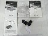 取扱説明書、メンテナンスノートが揃っています。スマートキーは、カギを取り出す手間がなく施錠開錠・エンジン始動ができる便利なキーです。