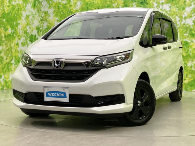 フリード 1.5 ハイブリッド G ブラックスタイル 4WD 