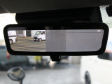 メーカーオプションのデジタルインナーミラー搭載済みになります☆☆