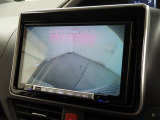 バックモニターを装備しております