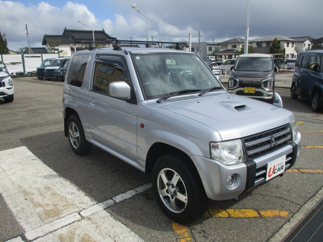 三菱 パジェロミニ 