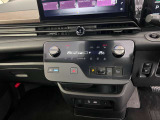 オートエアコンで快適な車内温度を演出してくれます!