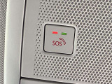SOSボタン エアバッグ作動時や後突時やSOSボタンを押した際にオペレーターと連携し、救急・警察を手配します。また、お客様のご要望にに応じてロードサービスの手配や近隣販売会社での修理などを調整します。