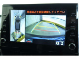 【パノラミックビューモニター】クルマの斜め後ろや真横など、目が届きにくい箇所も確認できるため、いち早く障害物に気が付くことができて安心ですね♪