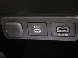 【HDMI入力端子/USB入力端子】HDMI接続が可能です!USB接続もついていますので携帯などの電子機器の充電にも使えて便利です♪