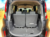 普段のお買い物や通勤、送迎等に十分な荷室スペースを確保しております。セカンドシートを倒すと、大きな荷物の積載も可能です♪