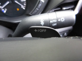 マニュアル車のような感覚で、ワインディングロードでも車を操れるパドルシフト付きです。長い下り坂でのエンジンブレーキや、高速道路の合流の際の加速も思いのままです。