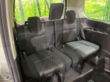 3列目シートはもちろん状態良好☆大人でもゆったりと座って頂けますので、大人数でのお出かけもラクラクです♪ご家族で、気の知れた仲間で、ドライブに行くのが楽しみですね♪