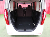 シートを倒すことも可能!日常的なお買い物も大きな荷物も積み込み可能!