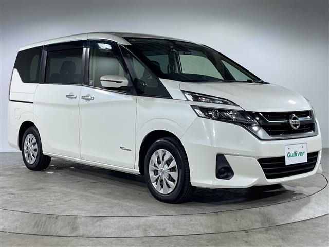 セレナ2.0 X修復歴無し