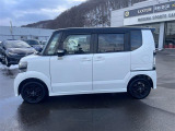 車椅子仕様 ツートンカラー 純正14インチAW 片側パワスラ HIDヘッドライト オートエアコン キーレス・スマートキー 電動格納ミラー ミラーヒーター CD/FM/AM パワーウィンドウ