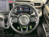 【ステアリングスイッチ】運転中、前方から目線をそらすことなく、オーディオ等の操作が可能な便利機能!安心&快適なドライブを演出してくれます♪