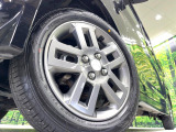 【純正15インチアルミホイール】外観にマッチした純正アルミホイールを装着しております。各種社外アルミホイールや、スタッドレスタイヤも取扱いしております。是非ご相談ください♪