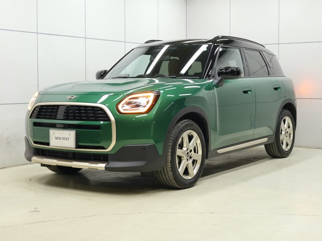 ミニカントリーマンD DCT ディーゼル