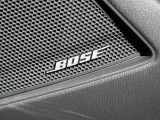 BOSEサウンドシステムを搭載しています。BOSE社と共同開発により車種専用チューニングが施されています。良質なサウンドでお好きな音楽をどうぞ。