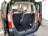 リアシートがあっても、しっかり荷物を積む事ができます。