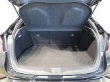 広々としたラゲージスペースを備えています。大きなものや長さのある荷物もしっかりと積み込めます。