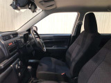 清潔で広々した座席です!是非、現車を見て体感してみてください。