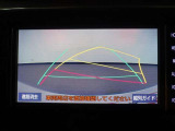 バックモニターで、後方を確認しながら安心して駐車することができます。運転初心者も熟練者も必須の機能ですよ!
