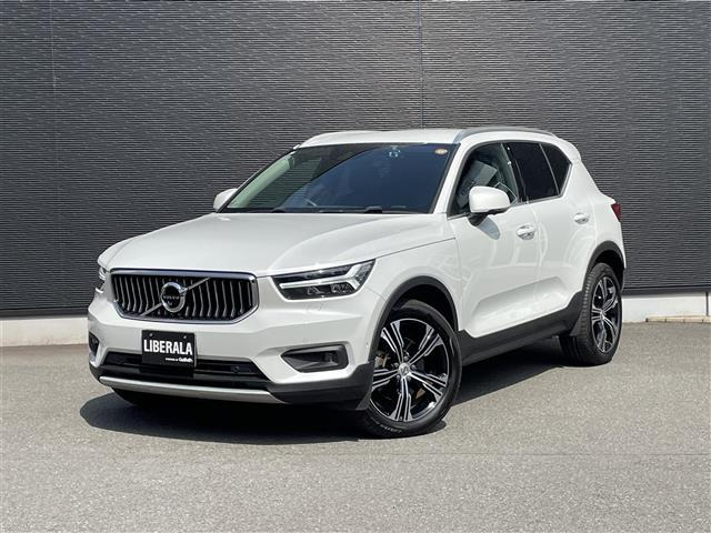XC40 T4 AWD インスクリプション 4WD 4WD 本革シート