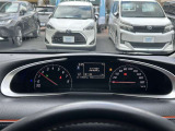 メーター周りもスッキリしていて見やすいですよ。視認性の高さが売りです!