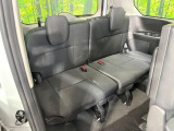 3列目シートはもちろん状態良好☆大人でもゆったりと座って頂けますので、大人数でのお出かけもラクラクです♪ご家族で、気の知れた仲間で、ドライブに行くのが楽しみですね♪