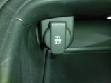 【POWEROUTLET】12V電源ソケットを設置しております。周辺機器の充電にご利用頂けます☆