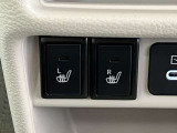運転席、助手席側シートヒーターで座席ポカポカ!