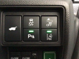 ホンダが推し進める総合先進安全装備のセンシング搭載! 衝突や斜線はみだしなどの危険が予測される時、センサーが警告。ヒューマンエラーを高度先進技術が補完してくれます。