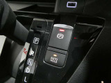操作性の良い電動パーキングブレーキを採用しています!オートブレーキホールドは信号待ち時にブレーキを保持してくれるのでリラックスできます