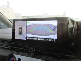 360度アラウンドビューモニター&バックカメラで駐車が苦手な方でも安心です♪
