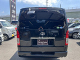 自社認証工場を完備しておりますので、納車前の車検・整備や、アフターメンテナスもばっちりですので、安心して当社にお任せ下さい。また、当社にて車輌ご成約のお客様はオイル交換永久無料のサービス付きです!