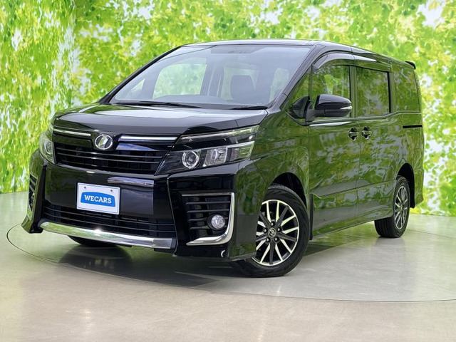 ヴォクシー2.0 ZS 4WD