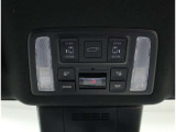 電動のスライドドアで楽々スムース!運転席からも開閉の操作もできます♪キーのスイッチひとつで自動開閉できる便利な機能もついてます♪