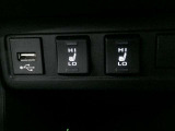 運転席・助手席にはシートヒーターが付いております!寒い冬でも快適にドライブできますね♪(^▽^)