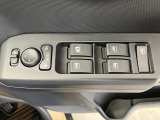 安全・安心な走行のために、納車前には再度、ダイハツのクルマを知り尽くしたエキスパートが基本性能に関わる機能や状態を徹底的に点検しております!