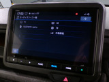 CD、DVD、Bluetooth、AM、FM、AUX、スマートフォン接続ができます。