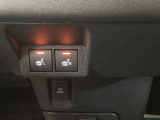 前席シートヒーターも装備です!