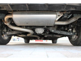 下回りはマフラーも含めサビなどの無く綺麗な状態です!積雪地へのお出かけや沿岸地域にお住まいの方には下回りの防錆塗装のスリーラスターやマフラーの耐熱防錆塗装のサーモガードの施工をおススメしています!