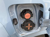 電気自動車の給電口になります。
