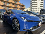 シャープな目つきが印象的なデザインのヘッドランプです。