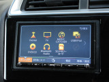 ナビゲーションはクラリオンメモリーナビを装着しております。AM、FM、CD、DVD再生、Bluetooth、ワンセグTVがご使用いただけます。初めて訪れた場所でも安心ですね!