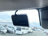 話題のドライブレコーダー付!もしもの時やあおり運転の証拠映像は自分の身を守る為にも必要ですね!