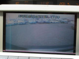 バックカメラの映像をディスプレイで確認しながら車庫入などができ大変便利です。